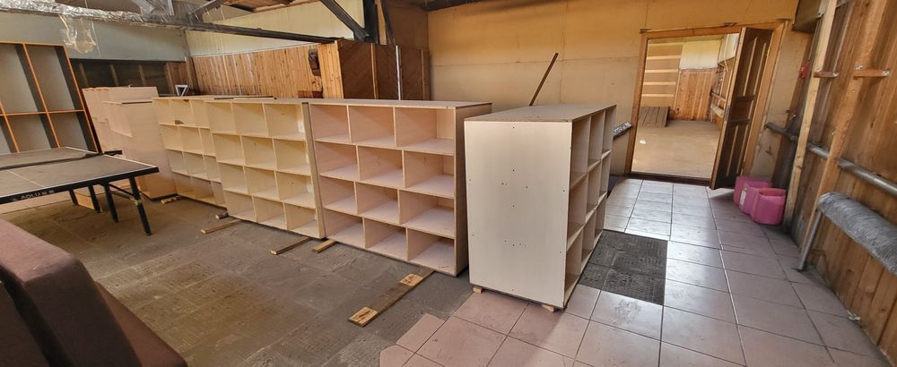 Продам шкафы,  тумбочки, ящики,