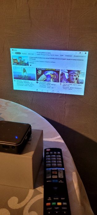 Smart mini projektor