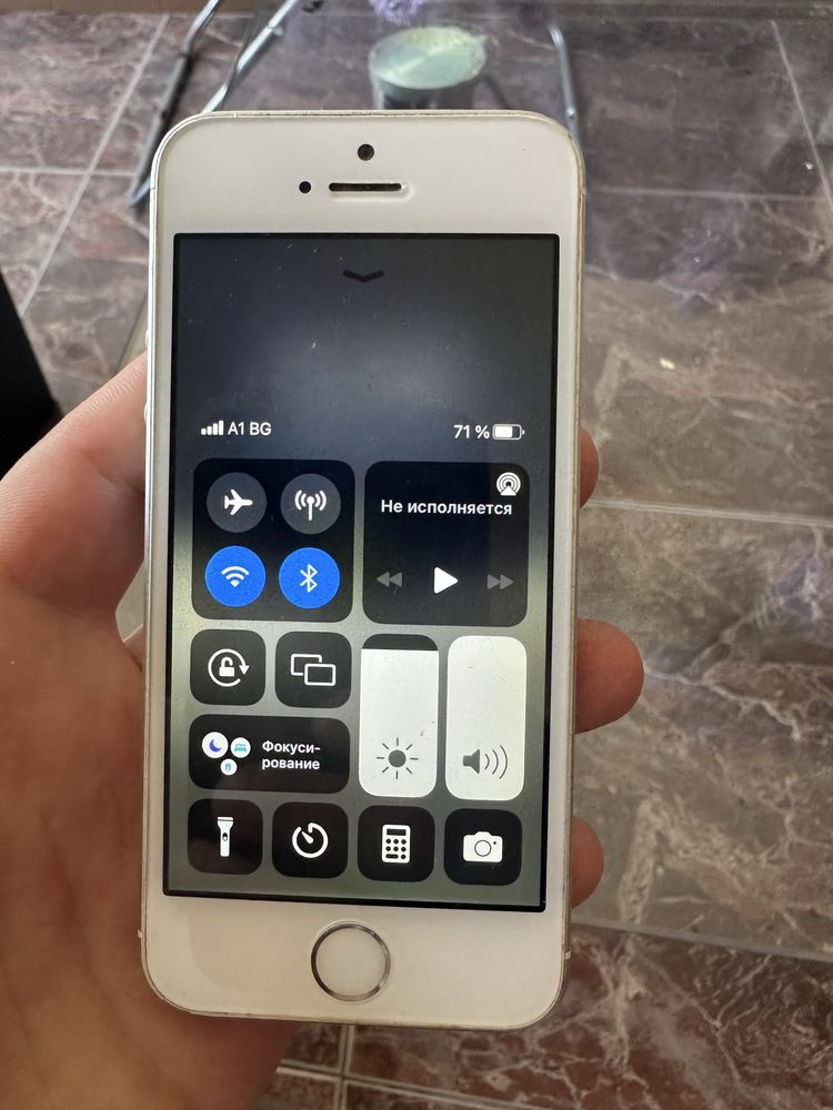 Iphone se 16gb чист без айклоуд