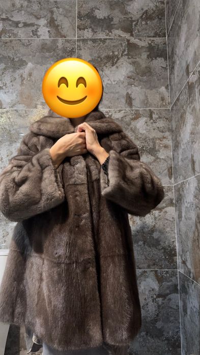 Продам Норковую шубу
