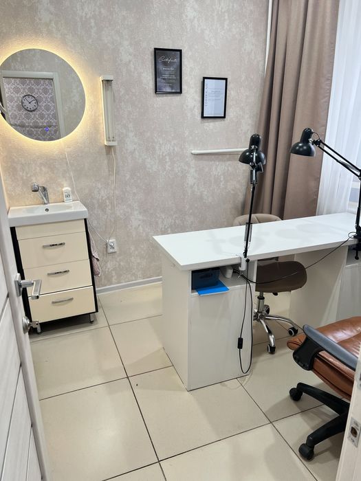 Сдается кабинет маникюра