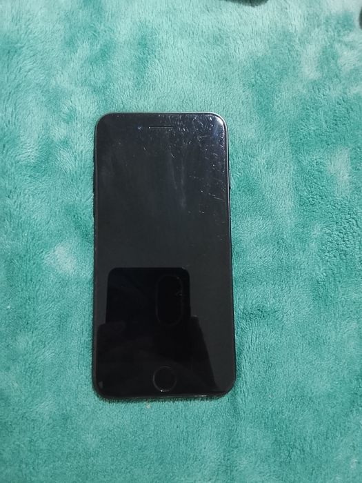 iPhone 7 cu 32gb liber retea