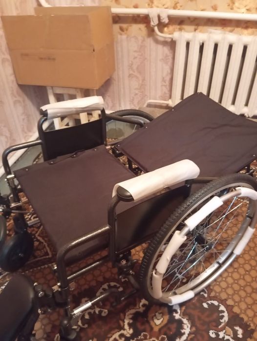 Коляска для инвалидов.