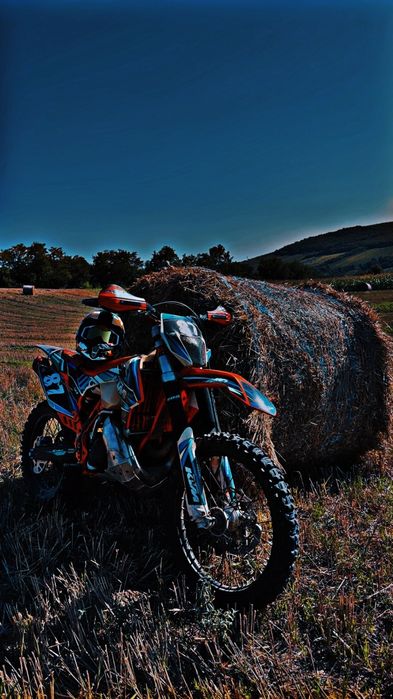 Vând KTM exc 300 2T