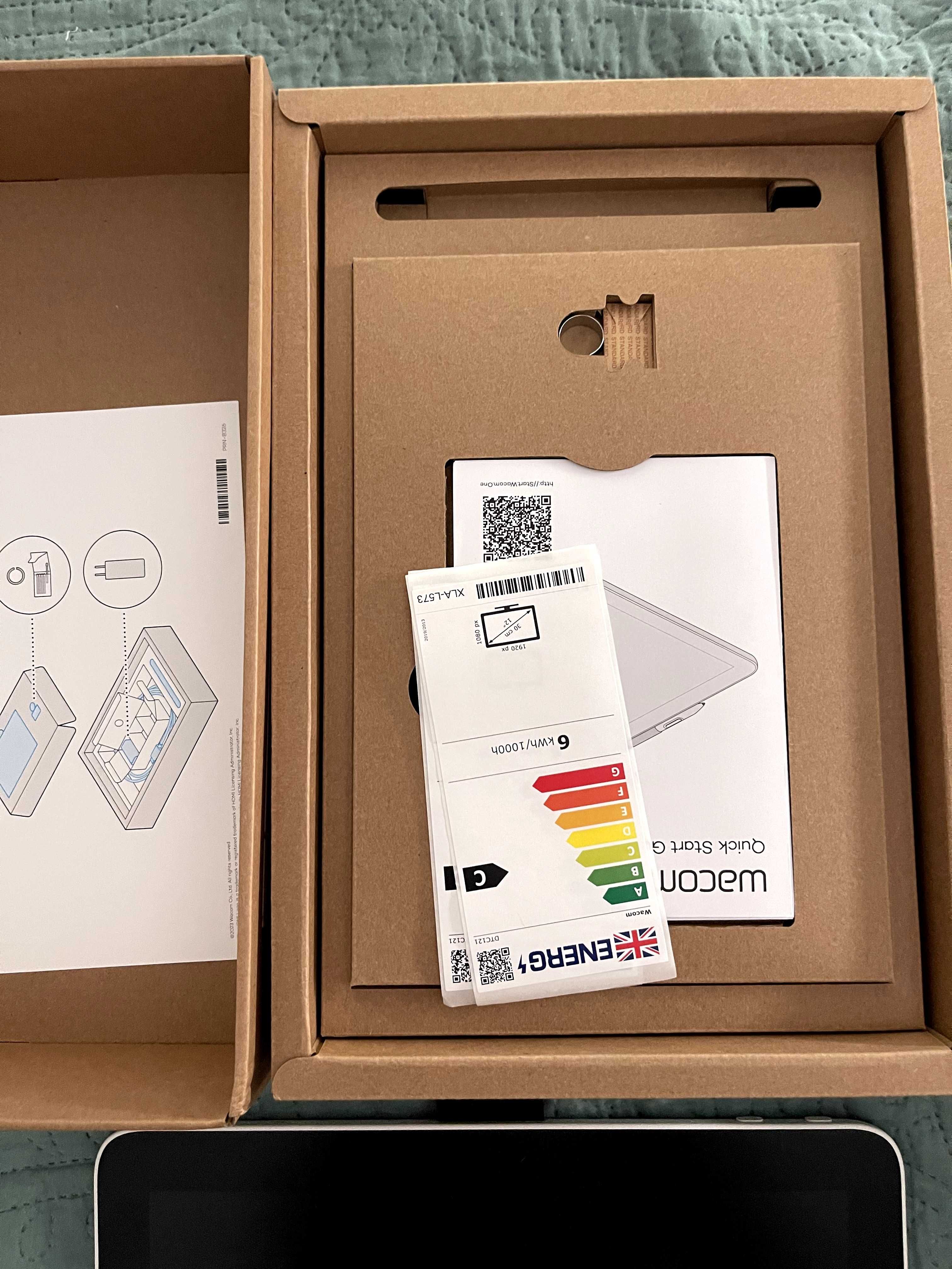 Wacom One 12 pen display