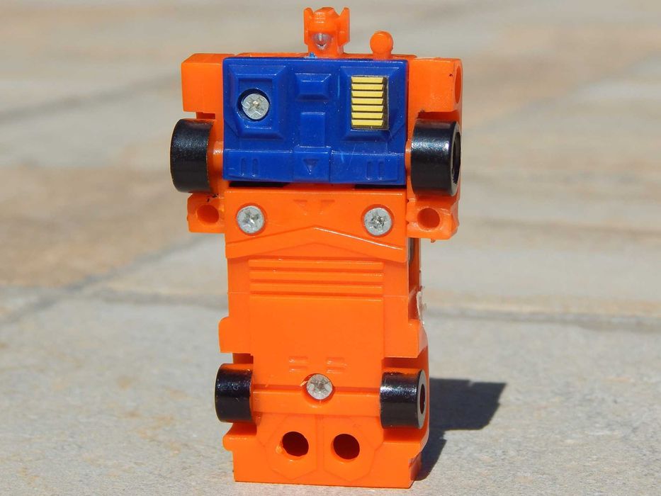 Figurina Transformers G1 Autobot Throttlebot Wideload Takara 1989