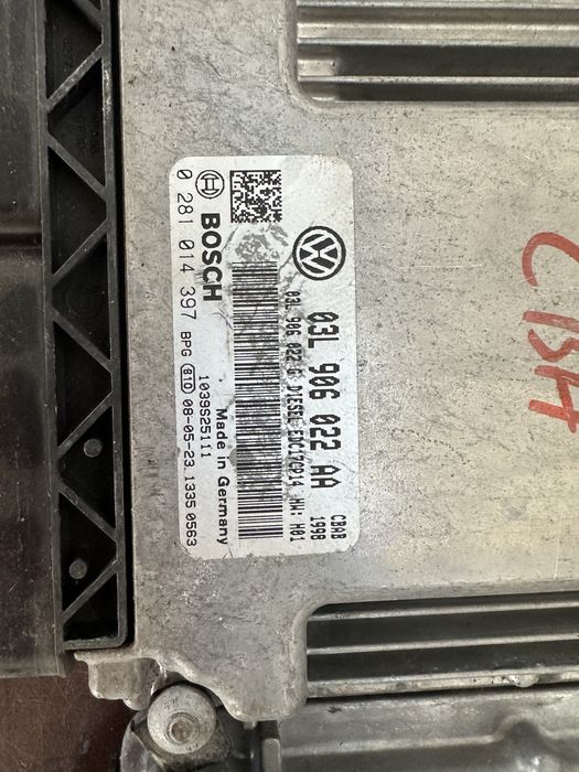 Calculator motor ecu vw tiguan 5N 2.0tdi cba cbb 03L906022RQ