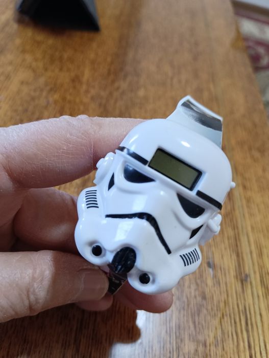 Продам детские часы