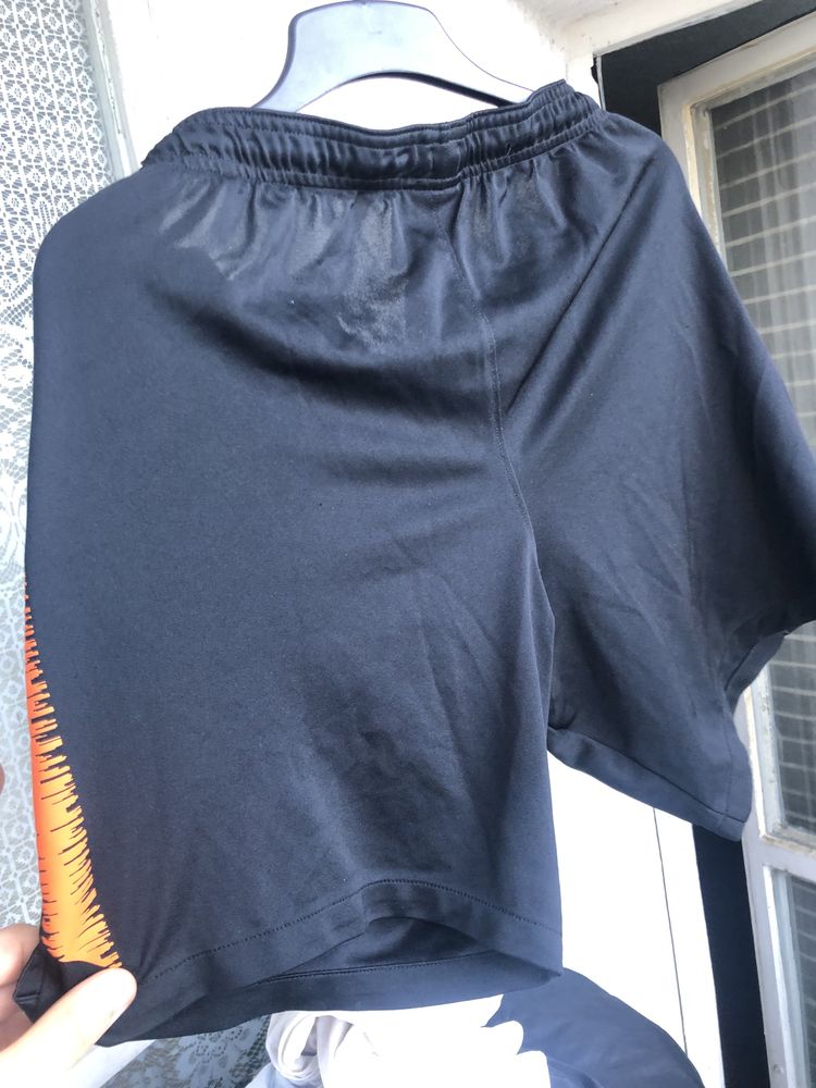 Nike x KNVB оригинални къси панталони М