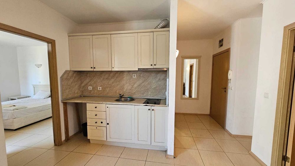 Продава се Тристаен апартамент в к.к. Слънчев бряг - 74 кв.м за 1163 €/кв.м - Снимка #3