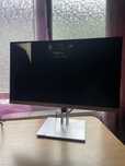 Monitor  HP E233 defect (ecran spart) ideal pentru piese sau reparati