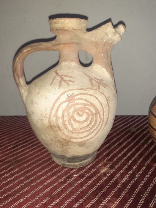 Стомна и рукатка,  керамични съдове