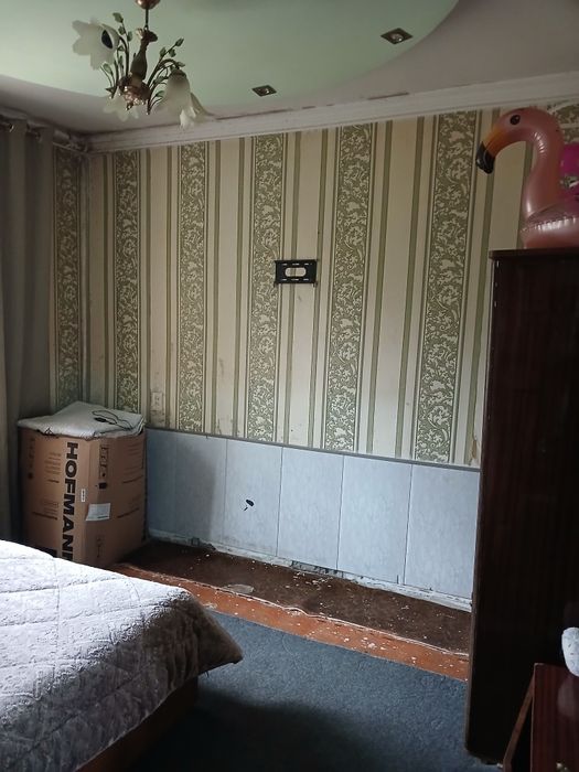 БАМда 2 хонали гиштли уйда 77 -серия 6 м балконли.