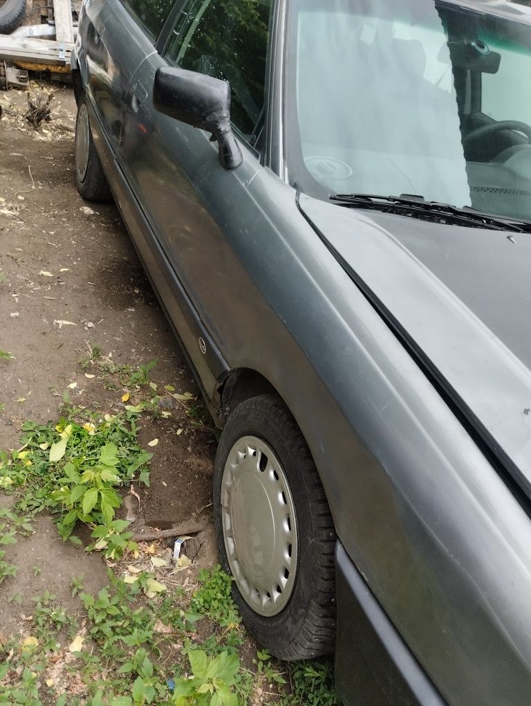 Продам Ауди 80 б3