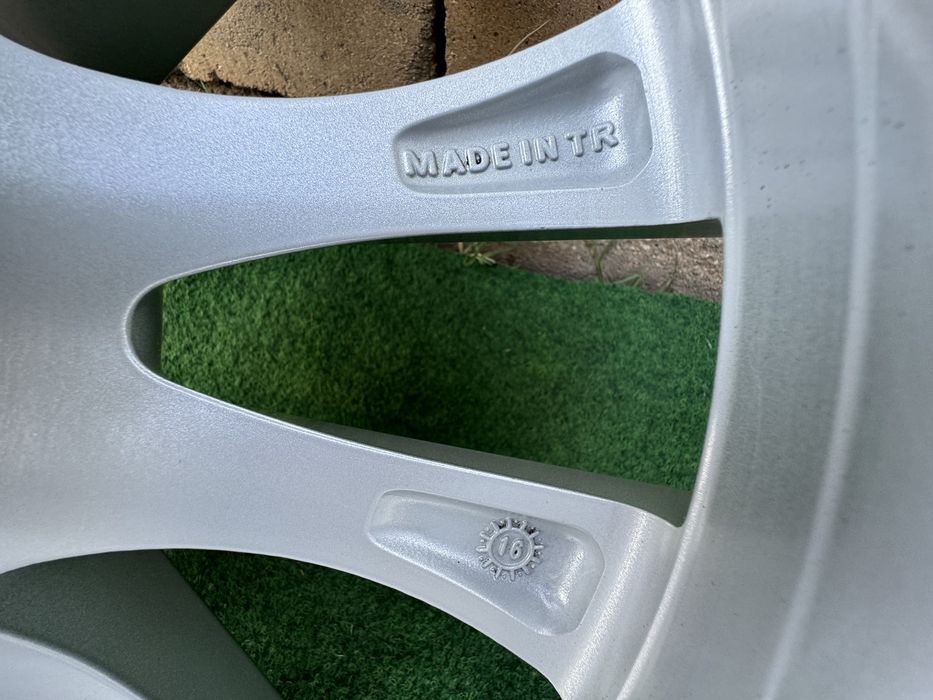 4 броя Джанти БМВ BMW Style 395 17 цола за F30 F31 F32 F36 e90 e87 e46