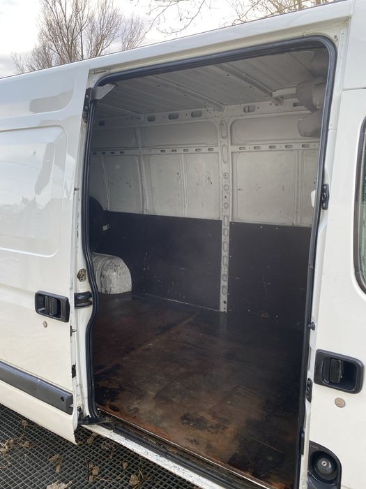 Vand renault master 2 2.5 dci