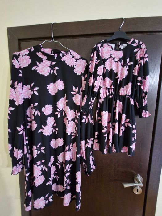 Няколко рокли мама М/Л и Мини 2- 4 год.