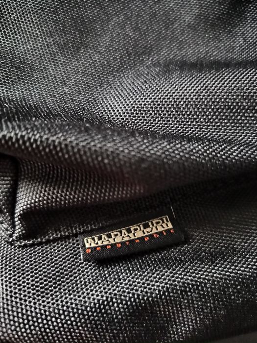 Napapijri Voyage 3 black