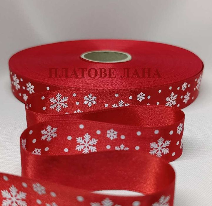 Коледен плат-снежинки