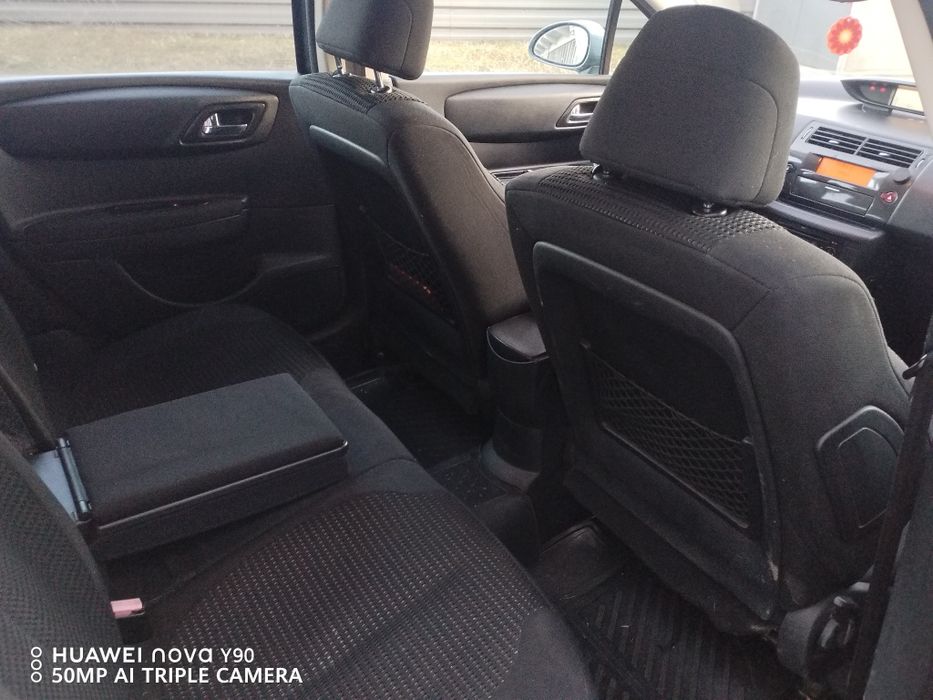 Citroen C4 1.4 16v 2008 euro4  clima jante senzori itp asg fiscal