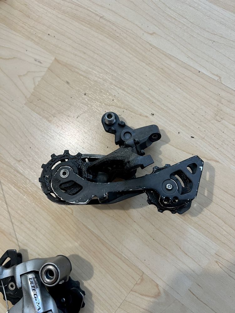 3 броя Обтегачи Shimano Ultegra 8000/6700/6800