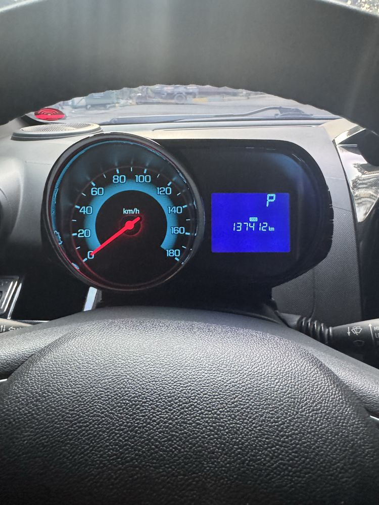 Продам Spark, 2019, A/T Avtomat Karobka, 138.000Km, Navarotlari bor.