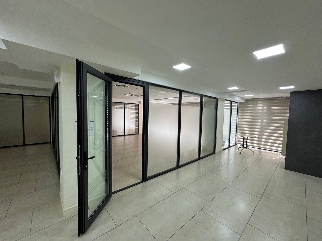 Аренда офис метро Айбек
600м2
