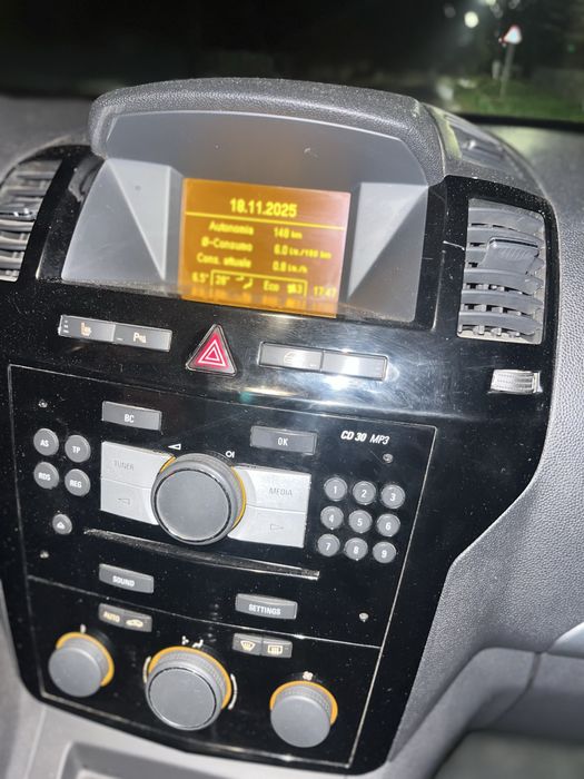 Vand sau Schimb Opel Zafira 2014,facelift