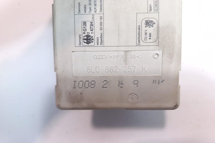 Modul inchidere centralizata 8L0862257K Audi A3 8L (facelift)