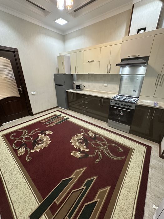 Algaritm 2/2/9 Navastroyka 86 kvadrat tyoplipol bor oilaga beriladi