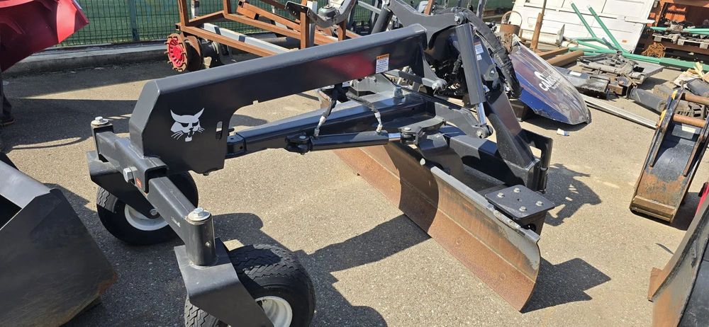 Bobcat MI GRADER 84 Accesoriu Bobcat pentru nivelat in perfecta stare de functionare.