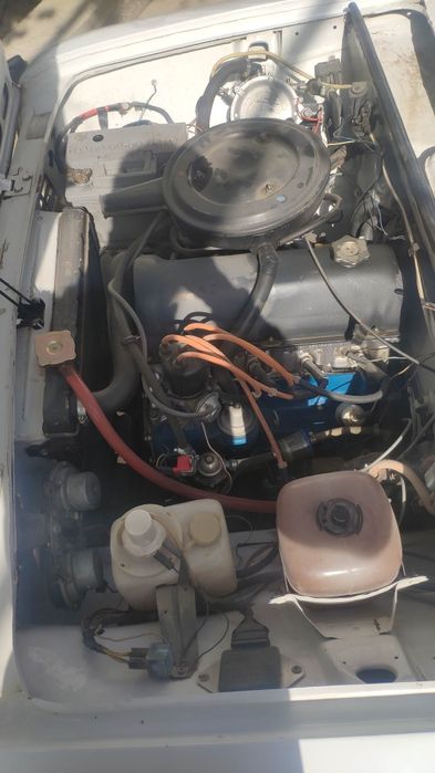 Juguli vaz 2101 rangi oq