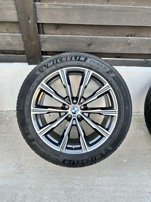 Jante BMW  X5 X6  G05 G06 r20 iarna 275 45 20