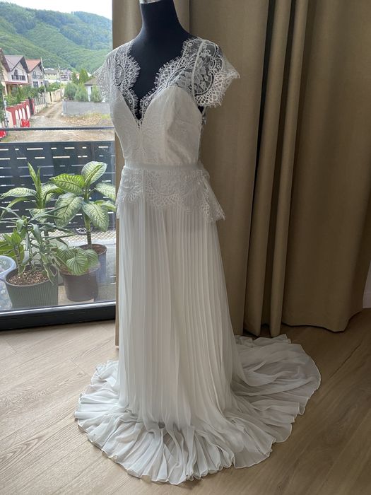 Rochie de mireasa Asos Bridal