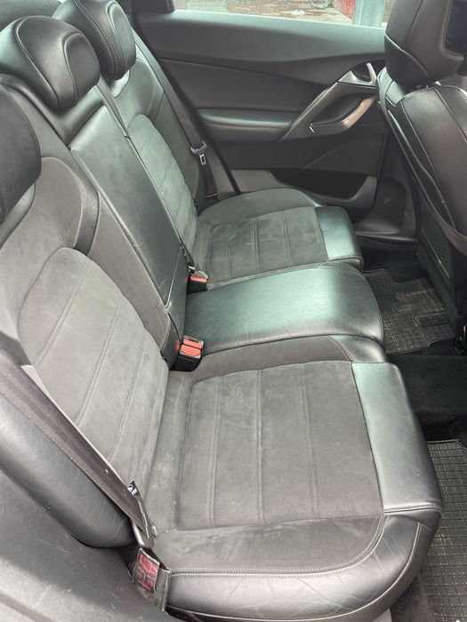 Interior ds5 alcantara