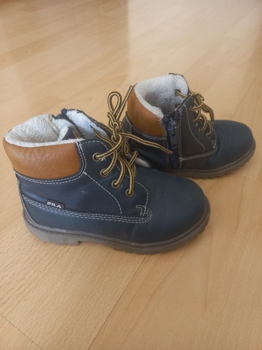 Детски боти на марката FILA и Детски гуменетки...