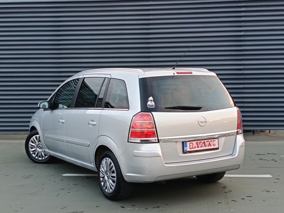 Opel Zafira B 2008  7locuri  1.9d 120 cp  E4