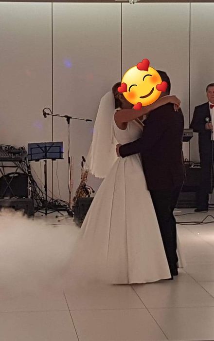 Vand rochie de mireasa