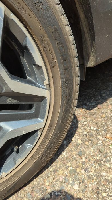 Pirelli scorpion verde all season 235/55 19