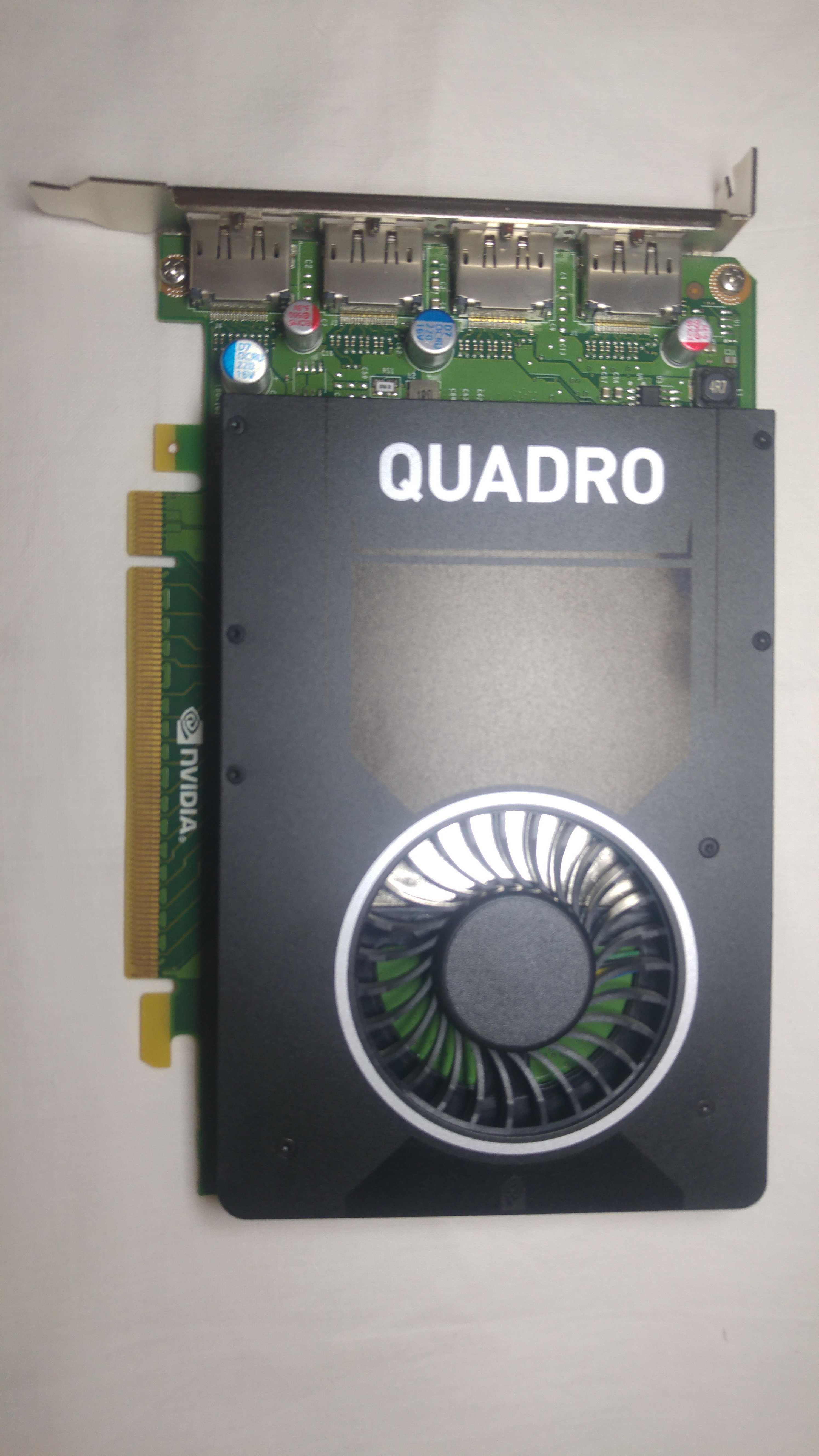 Vând Placă Video NVIDIA QUADRO M2000 - Excelentă pentru jocuri
