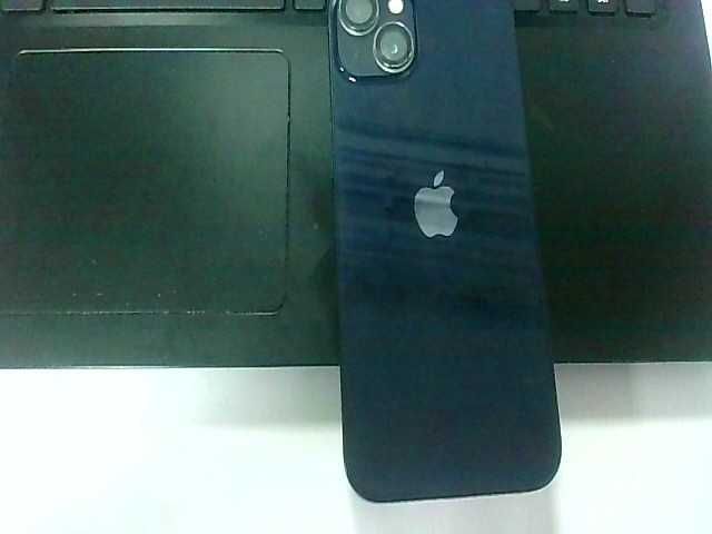 Iphone 13 (ЛОТ:778493)