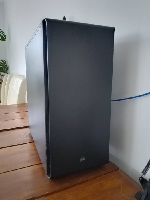 PC Ryzen 7 2700X, 32 GB RAM, 500GB SSD