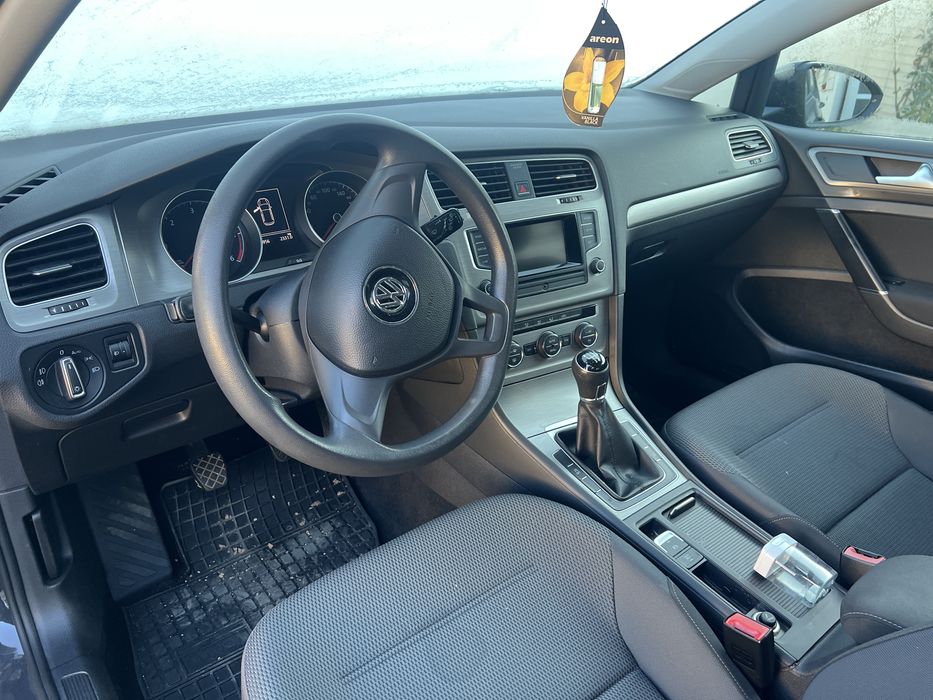 VW Golf 7  hatchback