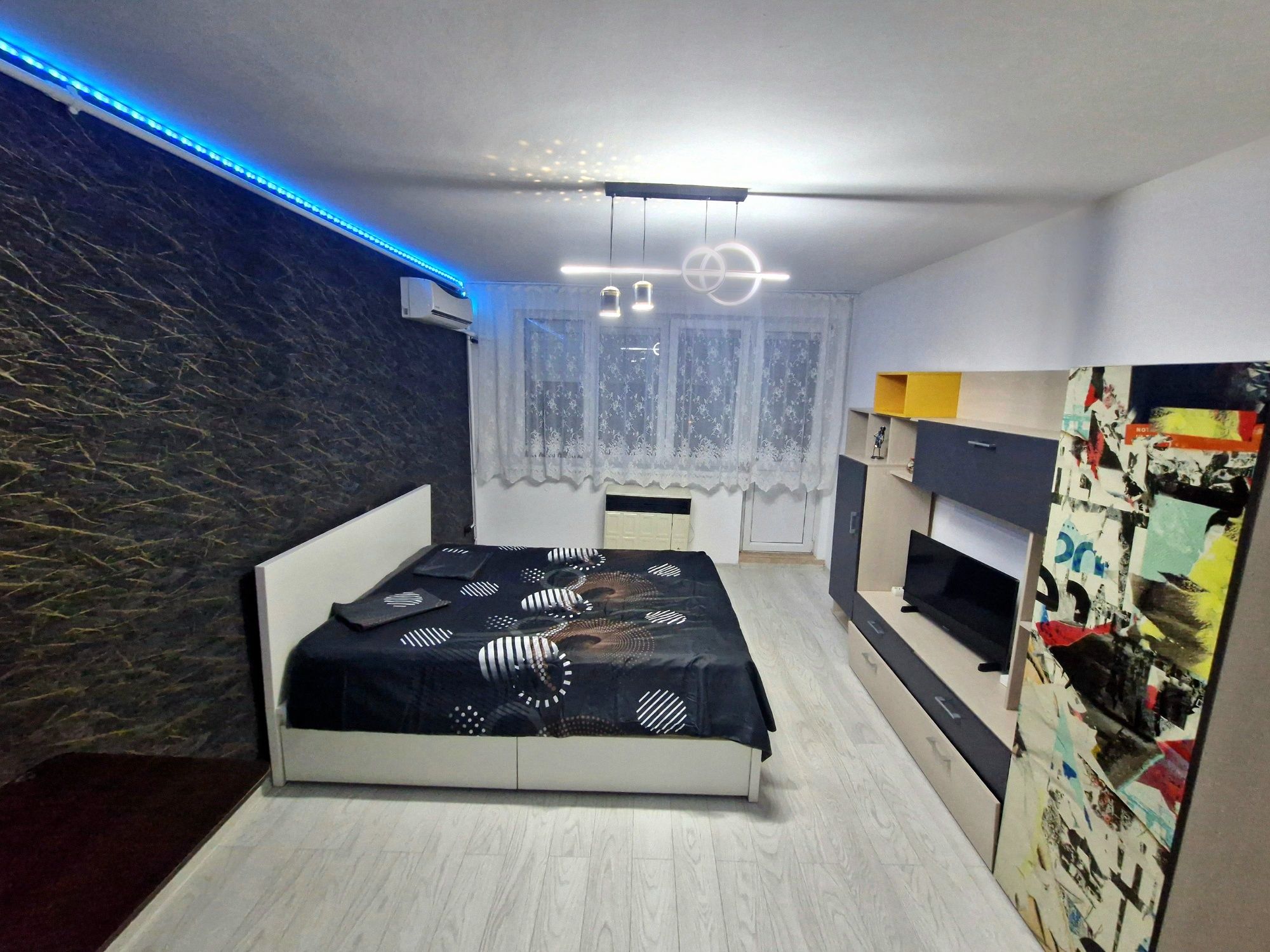 Inchiriez Regim Hotelier