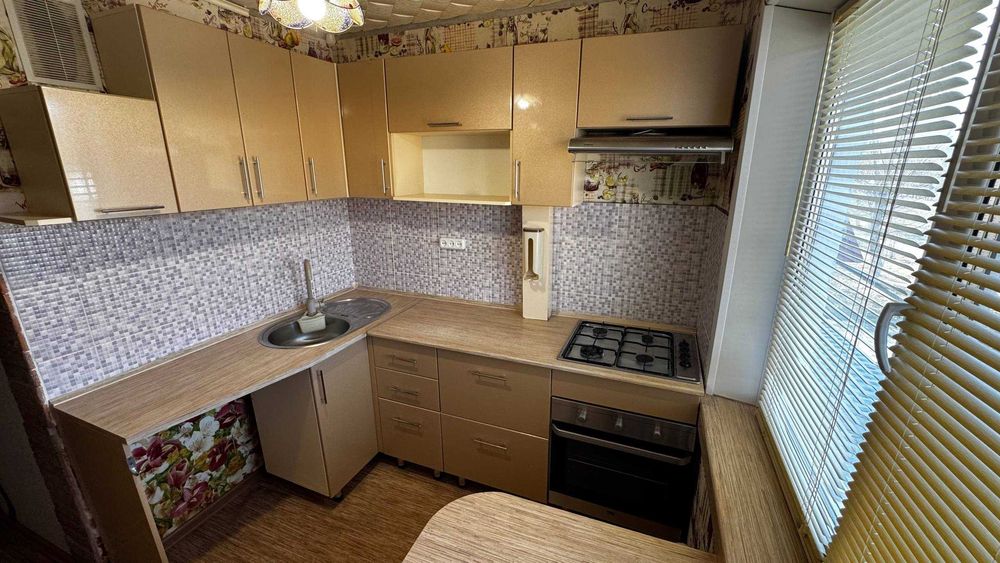 Продам 3-комн. квартира  ул. Абая проспект 8