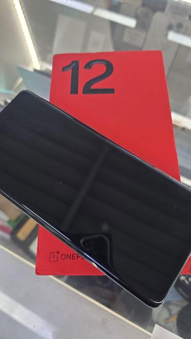 OnePlus 12 (16/512gb)