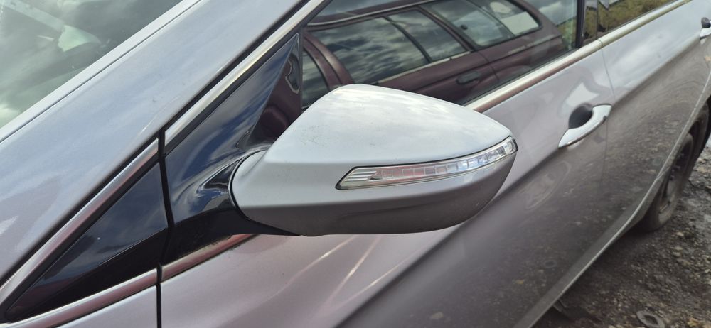 Haion hyundai i40 portbagaj luneta fumurie stop tripla led bara senzor