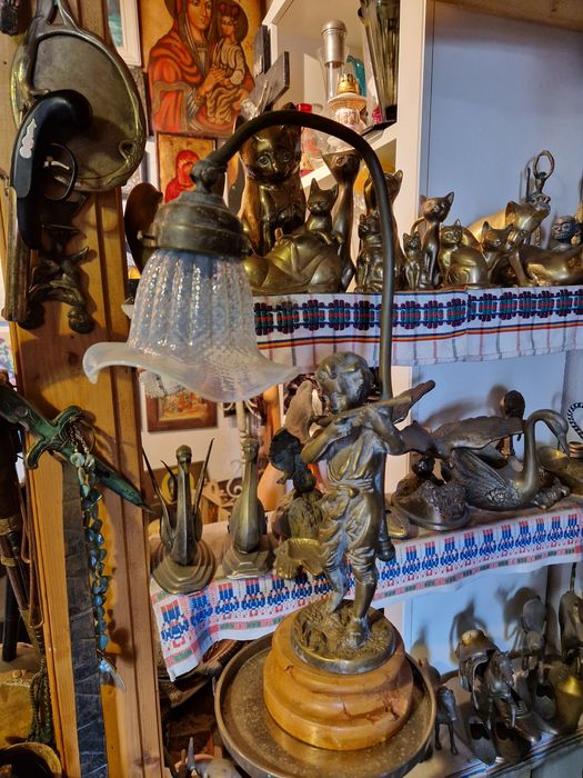 Statueta bronz veioza