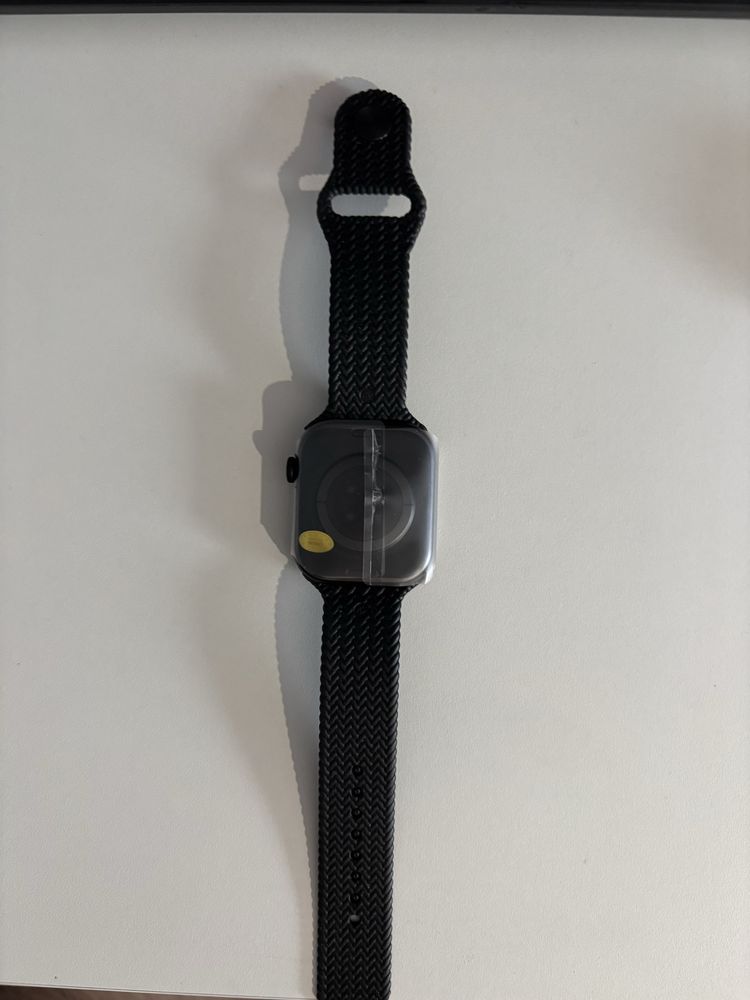 Продаю Apple Watch Series 10