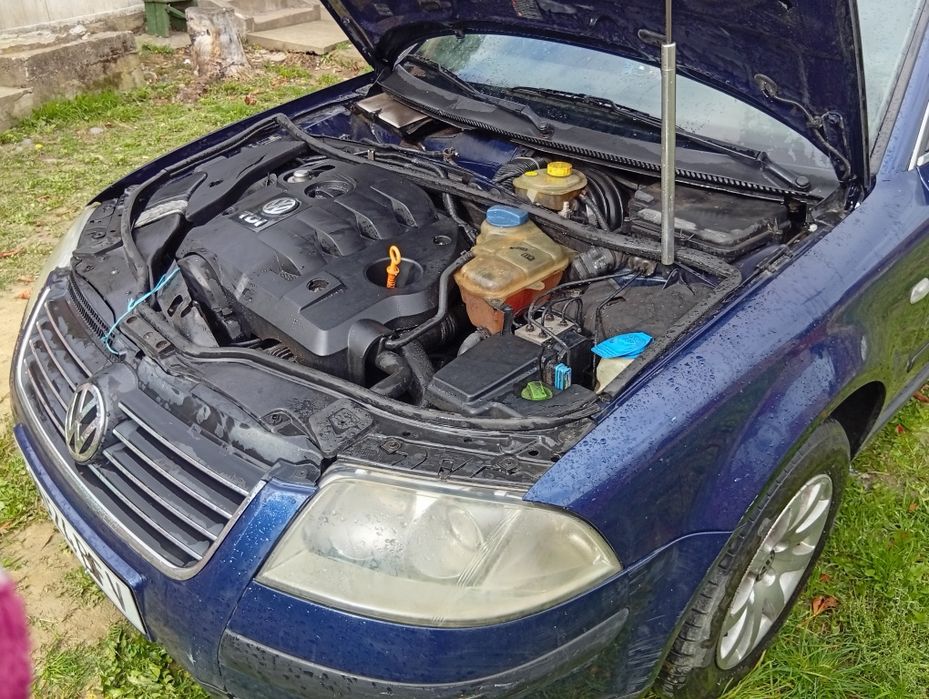 Vând masina, Volkswagen Passat 1.9tdi